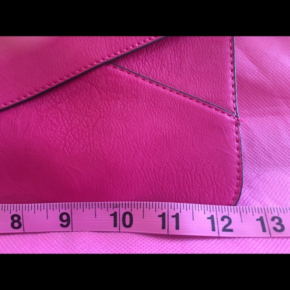 NWT Miss Unique clutch bright pink - Picture 4 of 5
